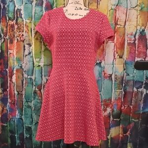 Chic Red Patterned Dress